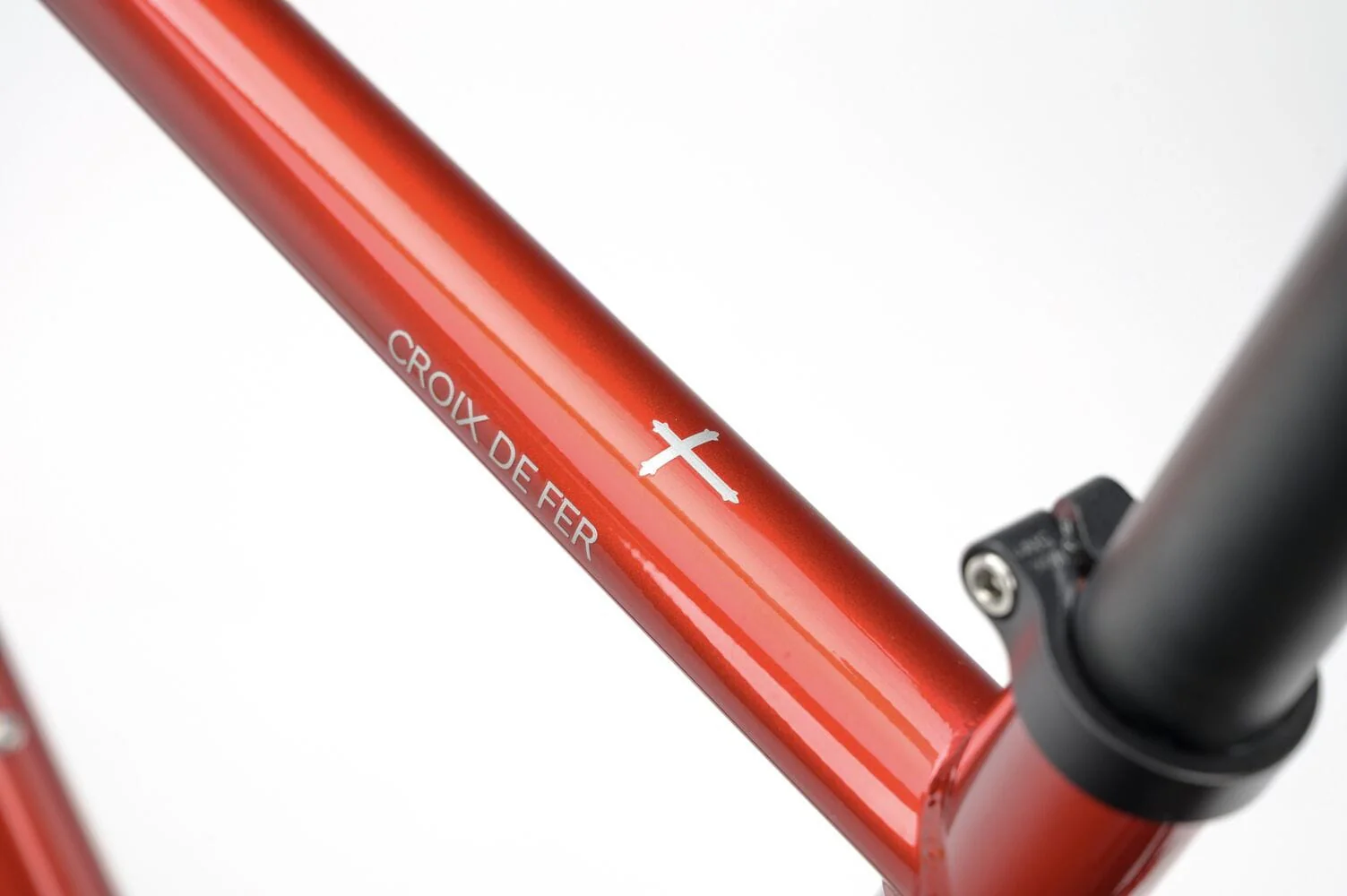 2025 Genesis Croix De Fer 10 Flat Bar Gravel Bike - Image 12