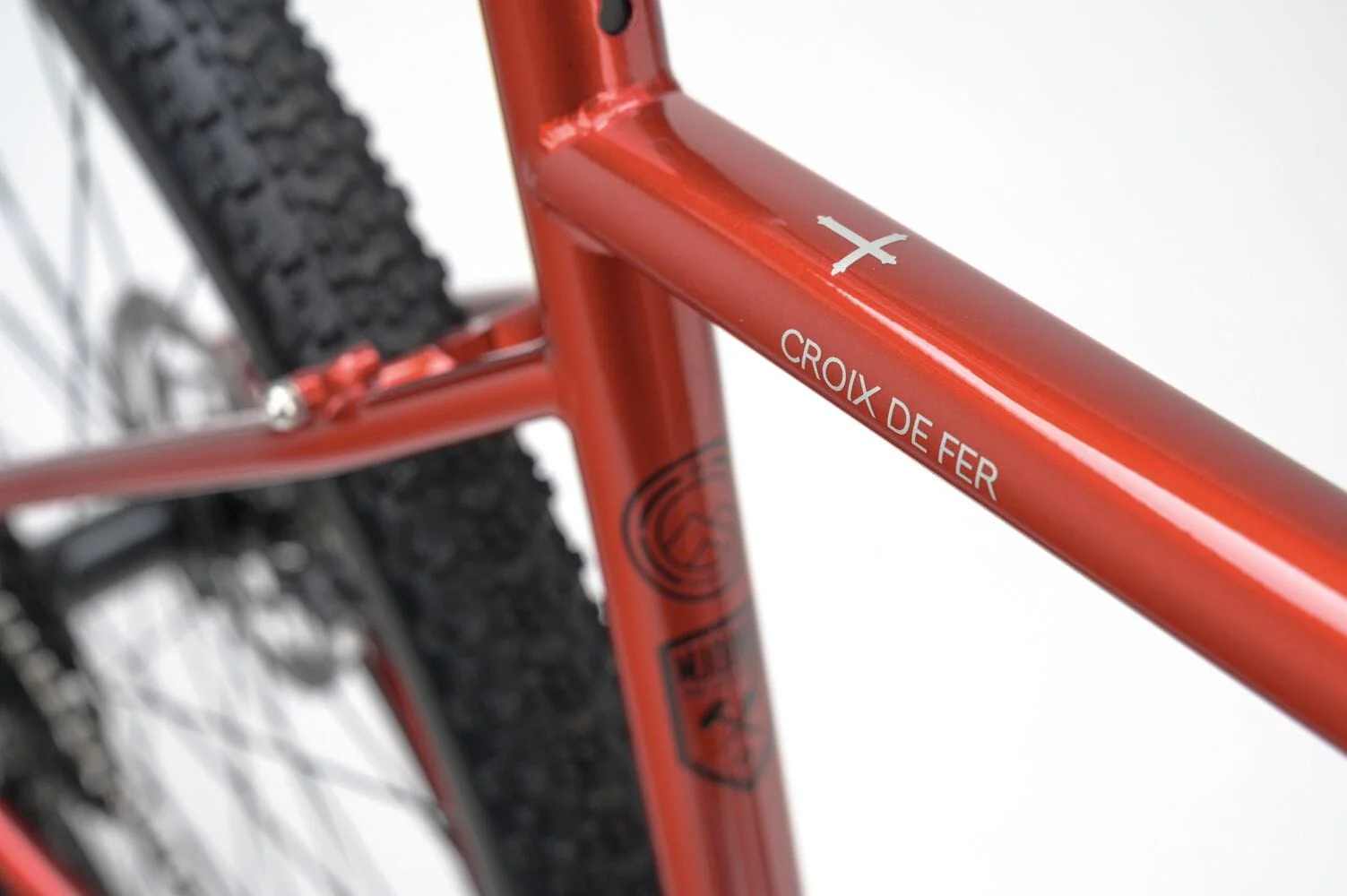 2025 Genesis Croix De Fer 10 Flat Bar Gravel Bike - Image 6