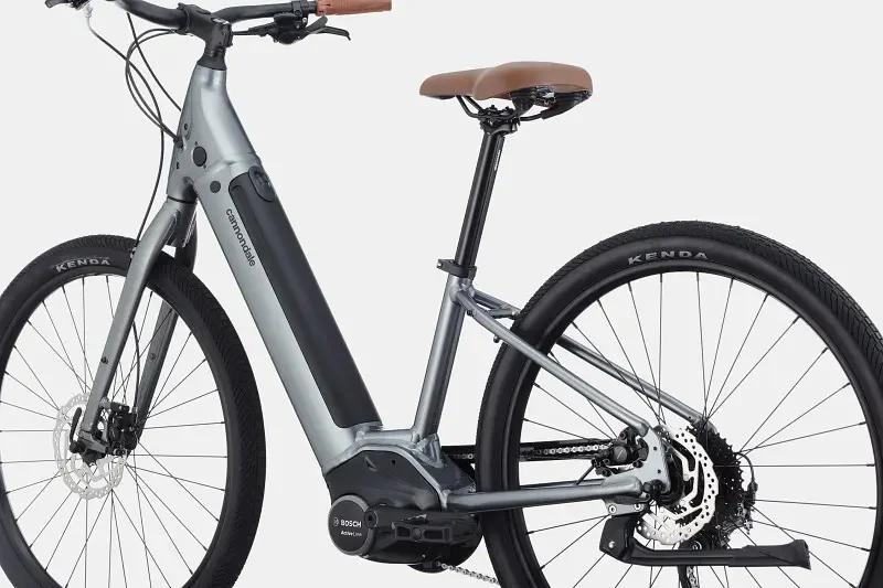 Cannondale Adventure Neo 4 Electric Hybrid Bike - Image 3