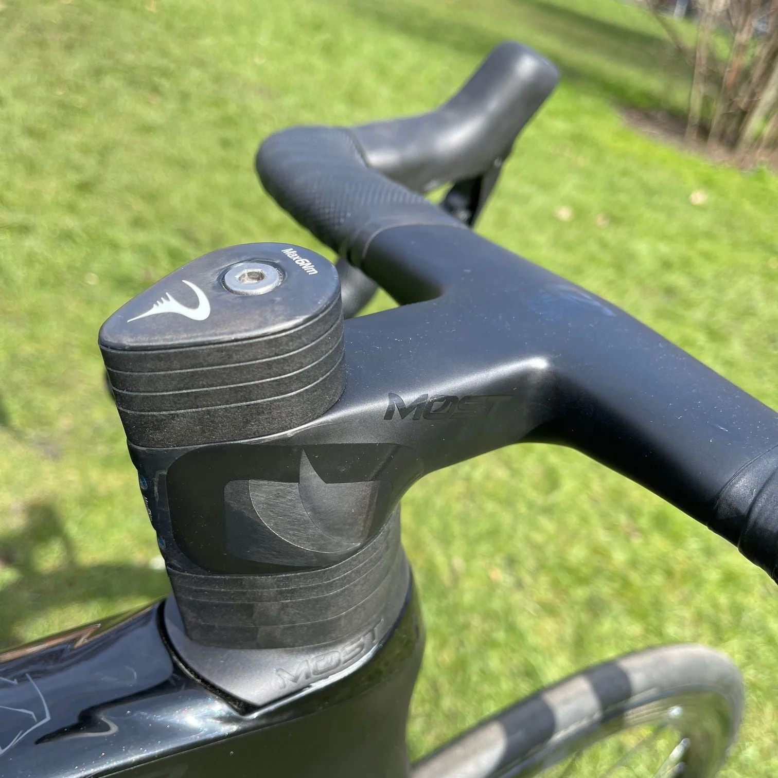 Pinarello Dogma F Ultegra Di2 Custom - Image 4